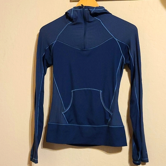 Columbia Tops - Colombia top-zip hoodie